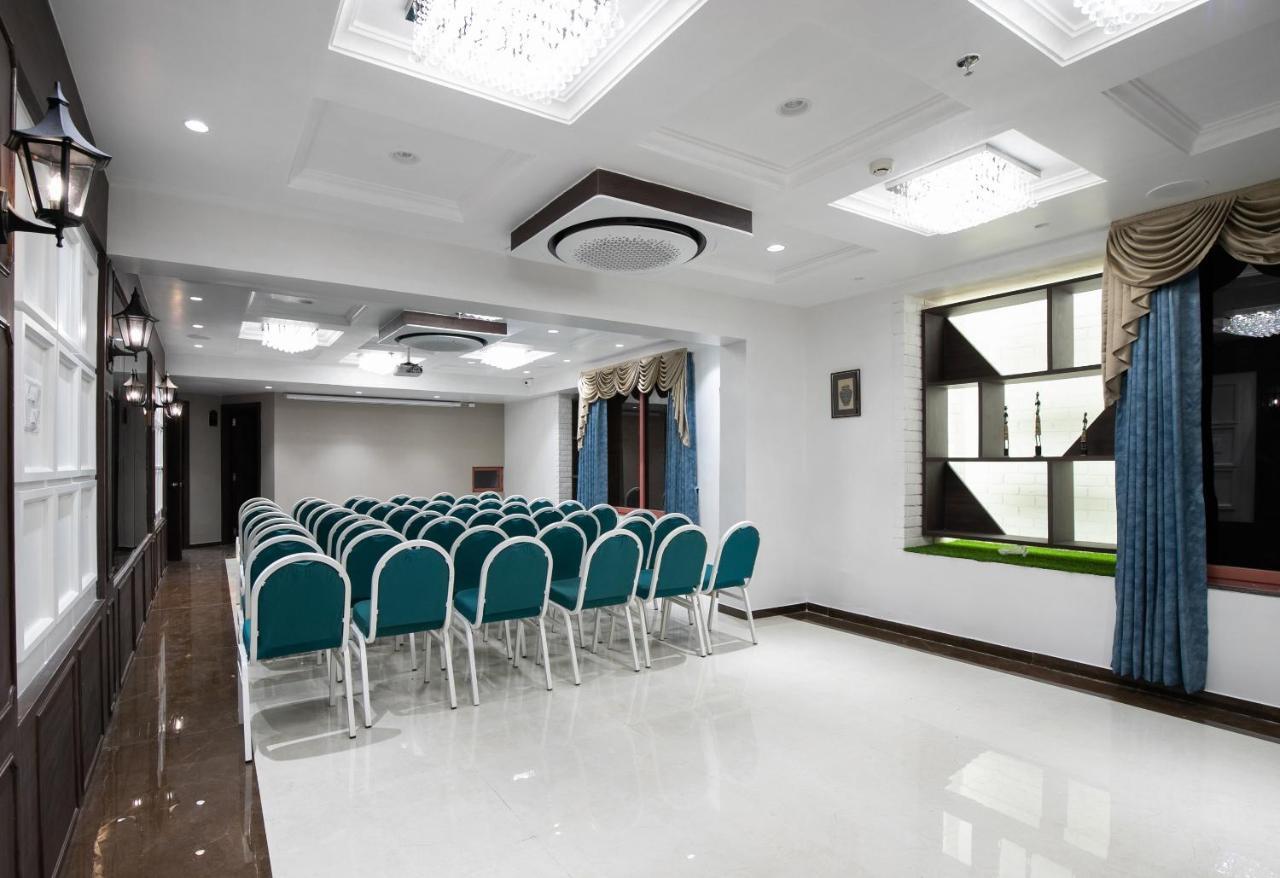 Palette - Hotel Welcome Kadi Ngoại thất bức ảnh