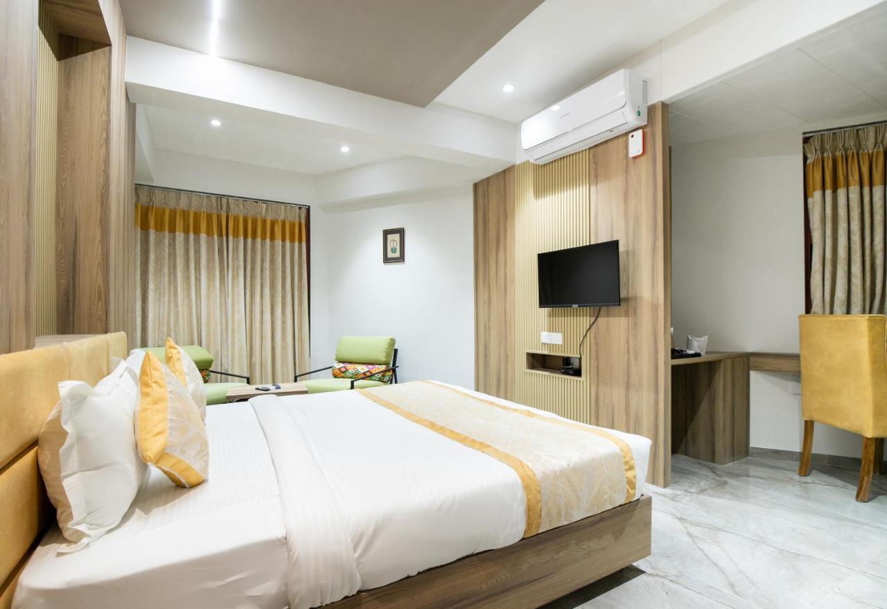 Palette - Hotel Welcome Kadi Ngoại thất bức ảnh